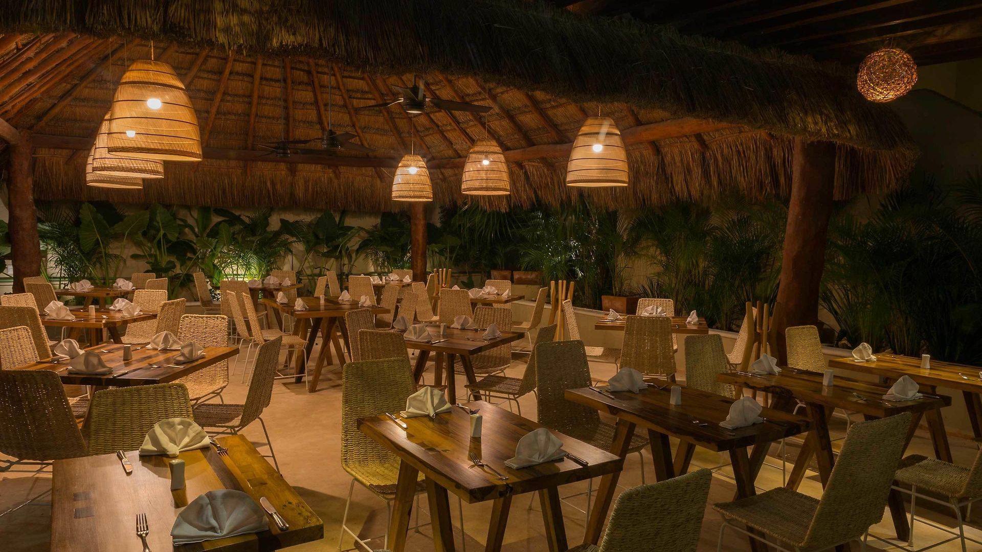 Hotel Mereva 4*