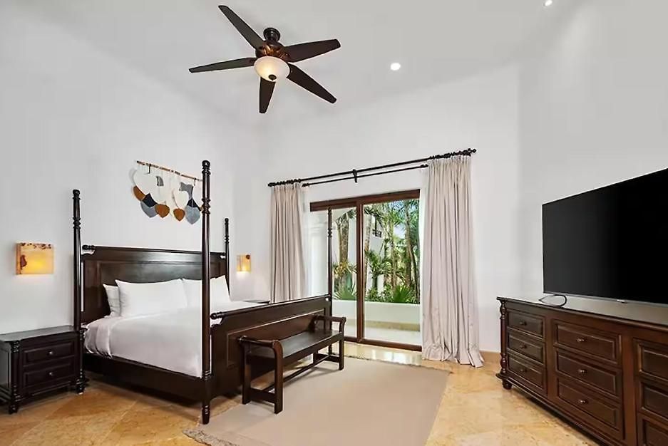 Beachfront Hacienda Soliman Bay * Tulum