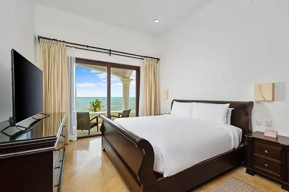 Beachfront Hacienda Soliman Bay * Tulum