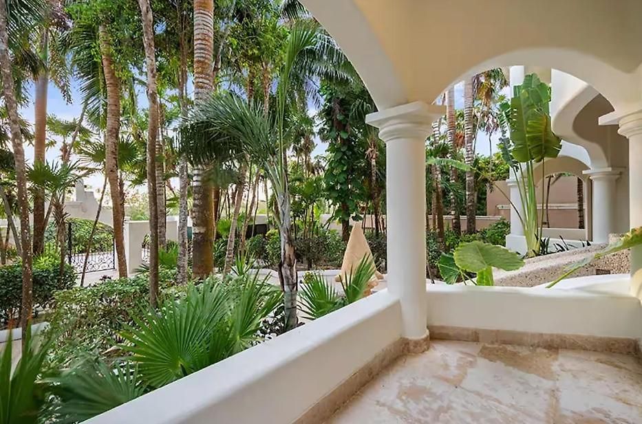 Beachfront Hacienda Soliman Bay Villa