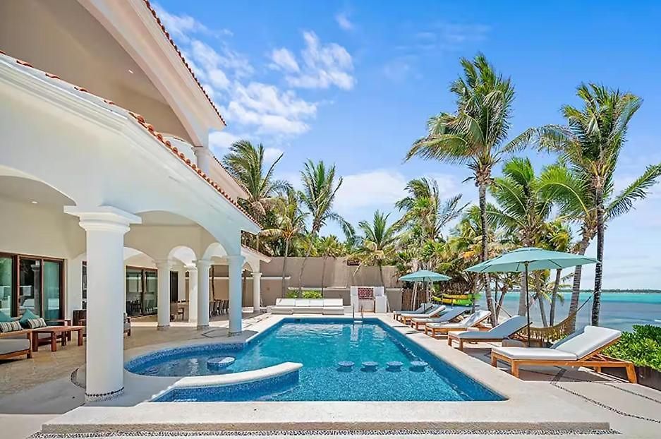 Beachfront Hacienda Soliman Bay * Tulum