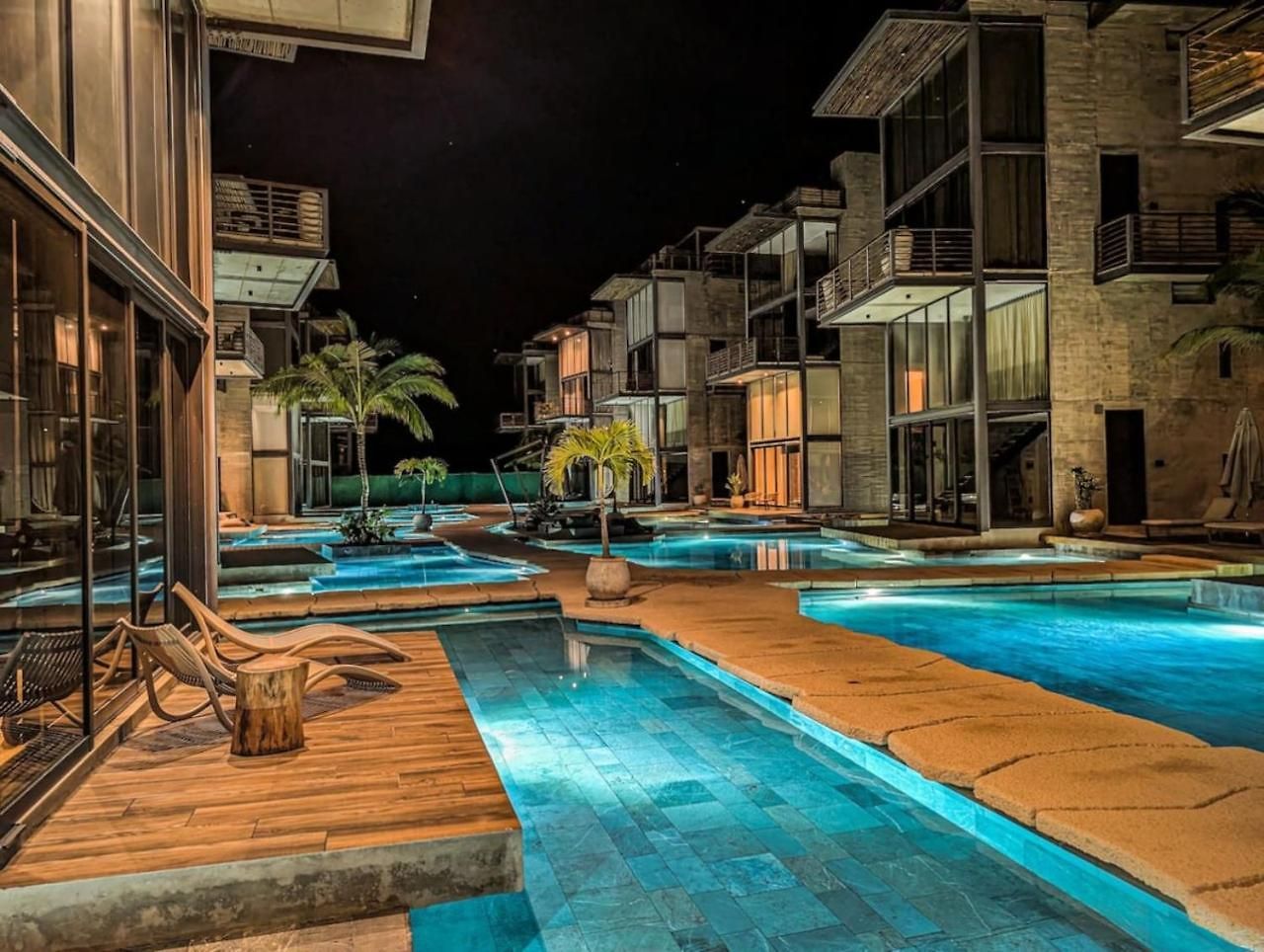 Holiday home 2Br Tulum Oasis | Pool, Sauna & Gym Tulum