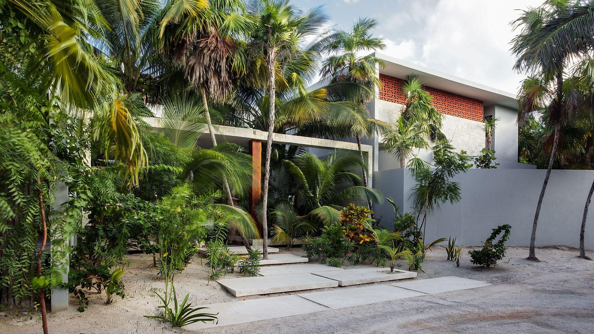 Hotel Lula Tulum, A Small Luxury Tulum