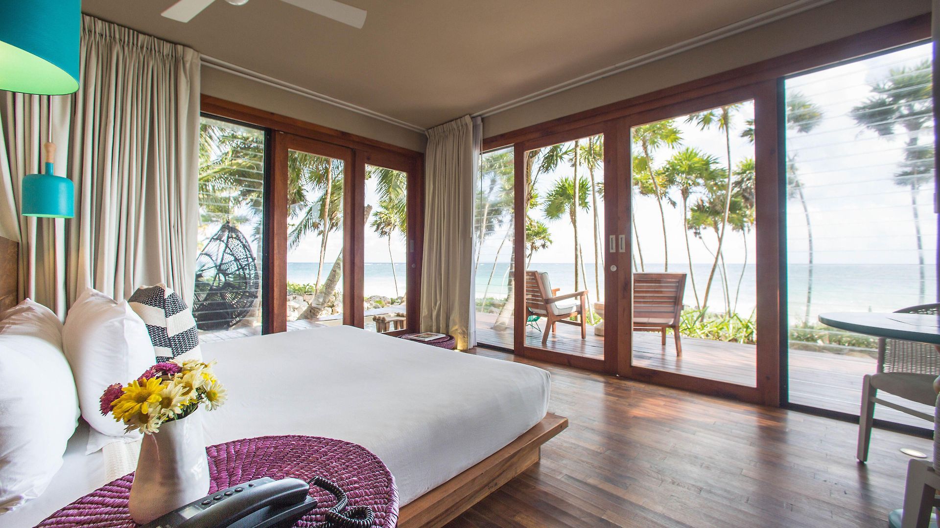 Mi By La Zebra, An Slh (adults Only) 5*