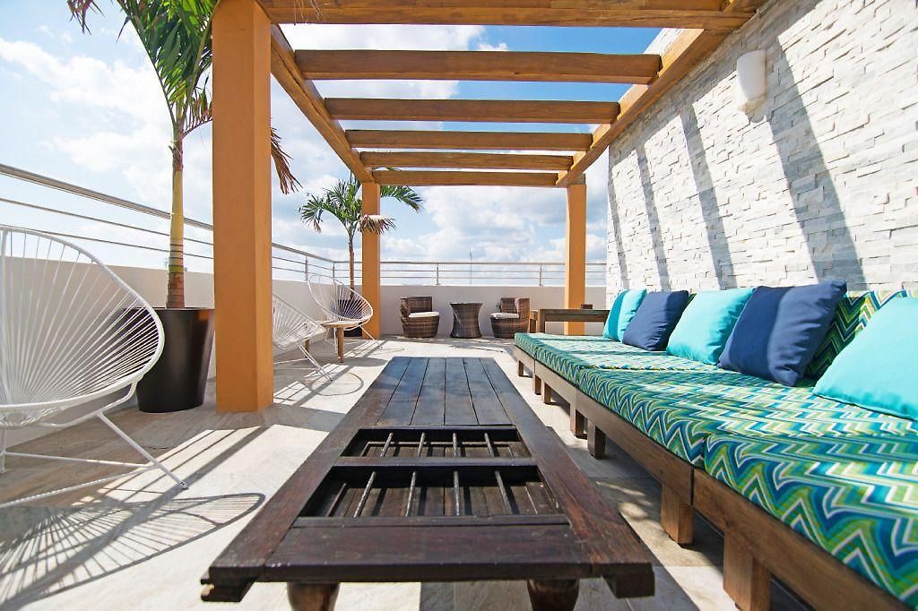 Azura Boutique Hotel 4*