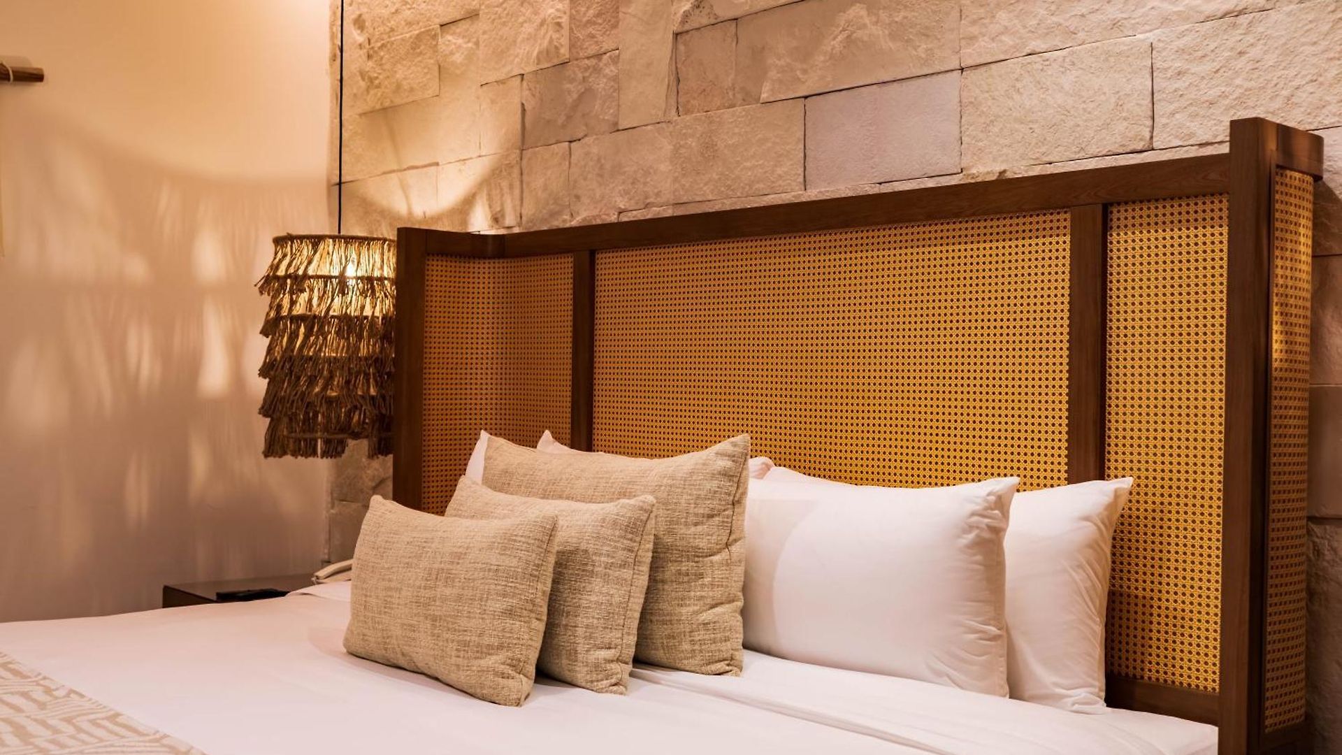 Mundo Maya Hotel