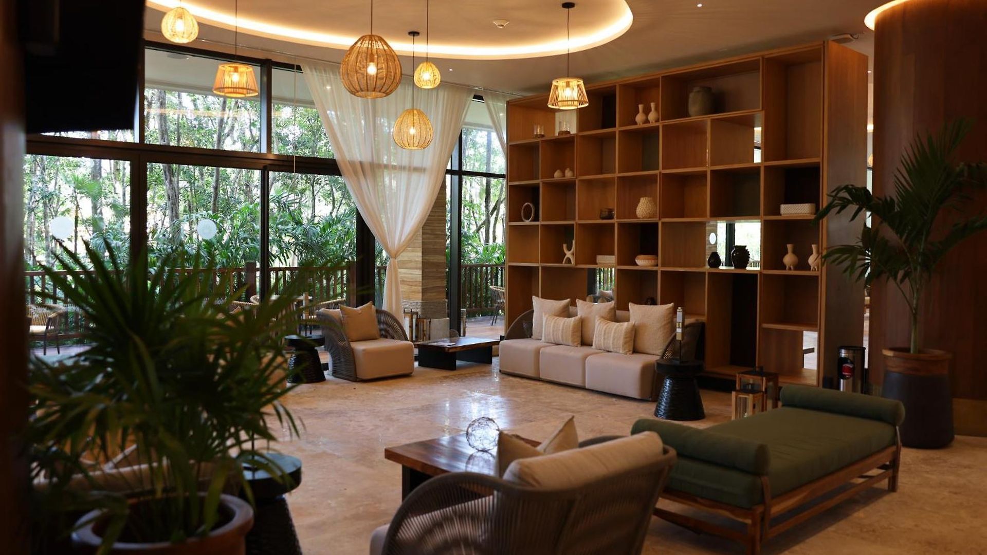 Mundo Maya 5*