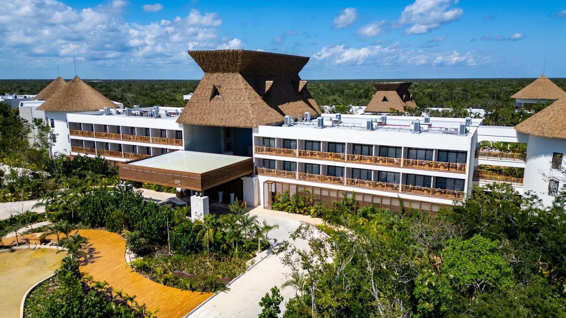 Mundo Maya Hotel
