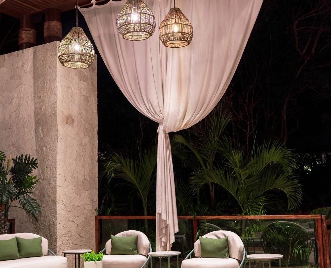 Hotel Mundo Maya