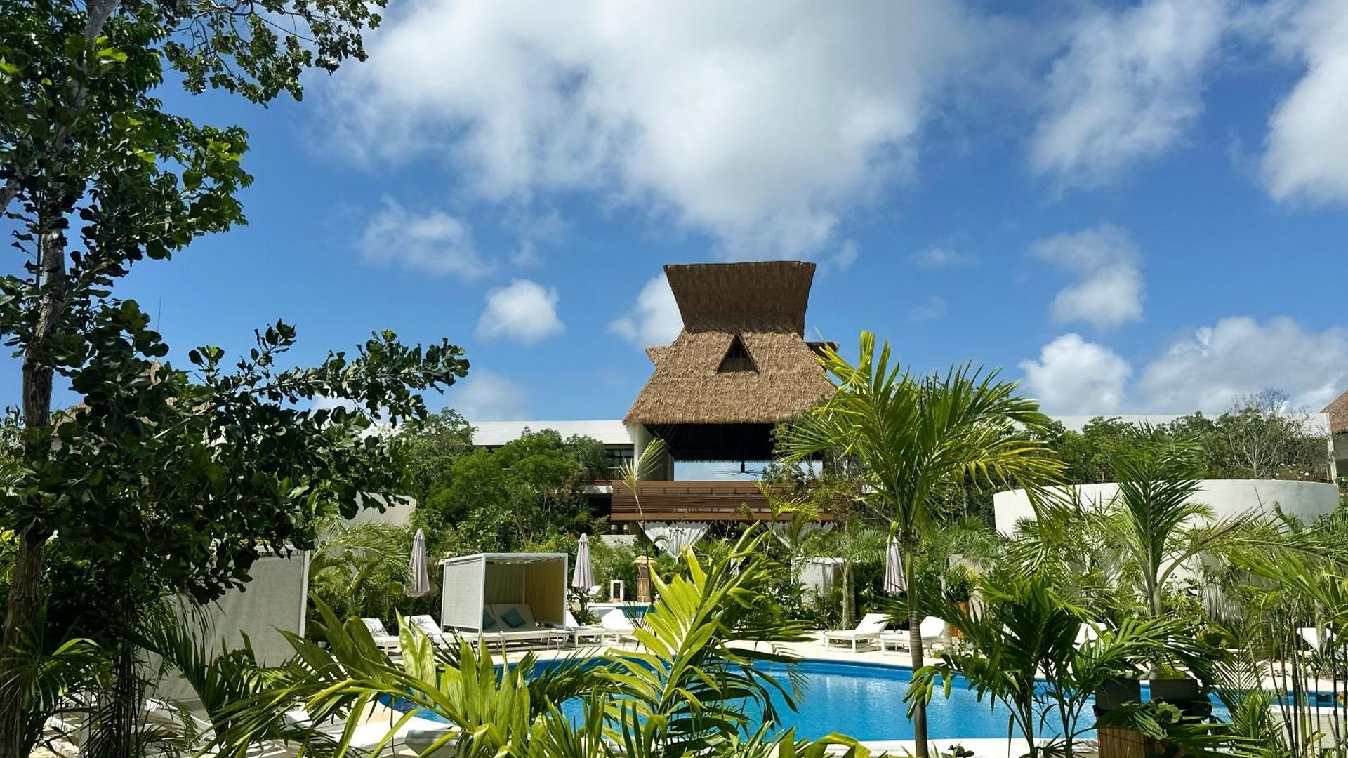 Hotel Mundo Maya