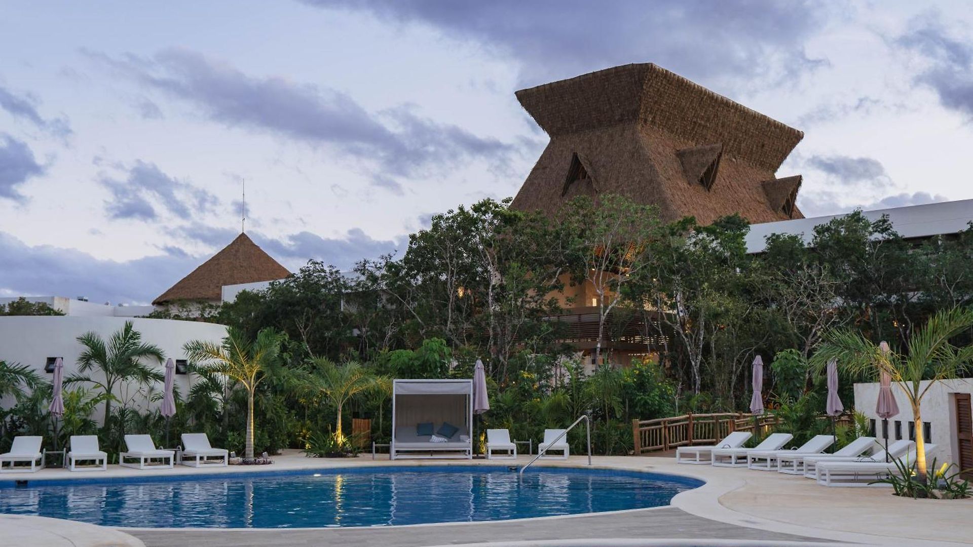 Mundo Maya