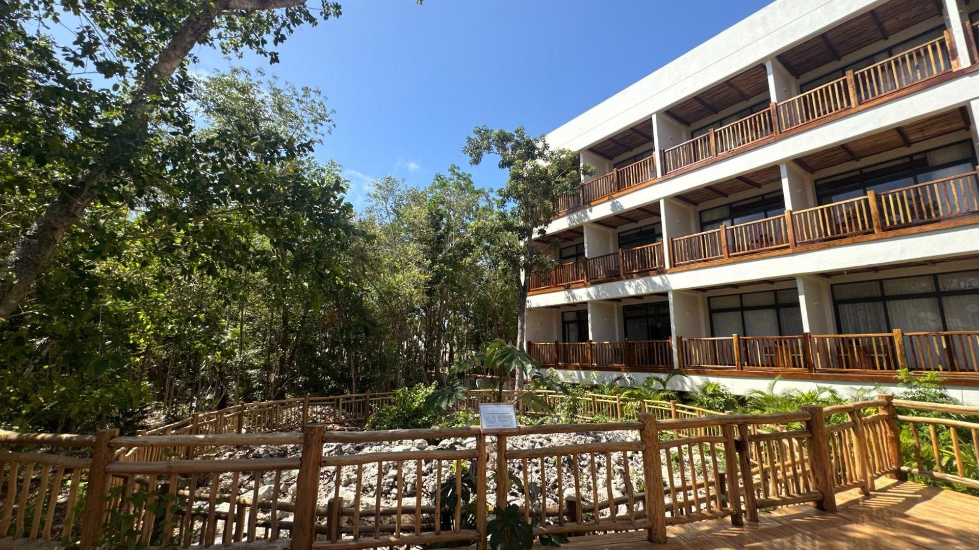 Hotel Mundo Maya 5*