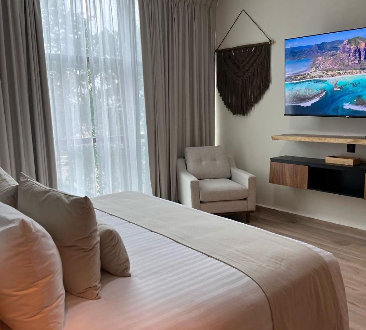 Hotel Mundo Maya Aeropuerto 3*