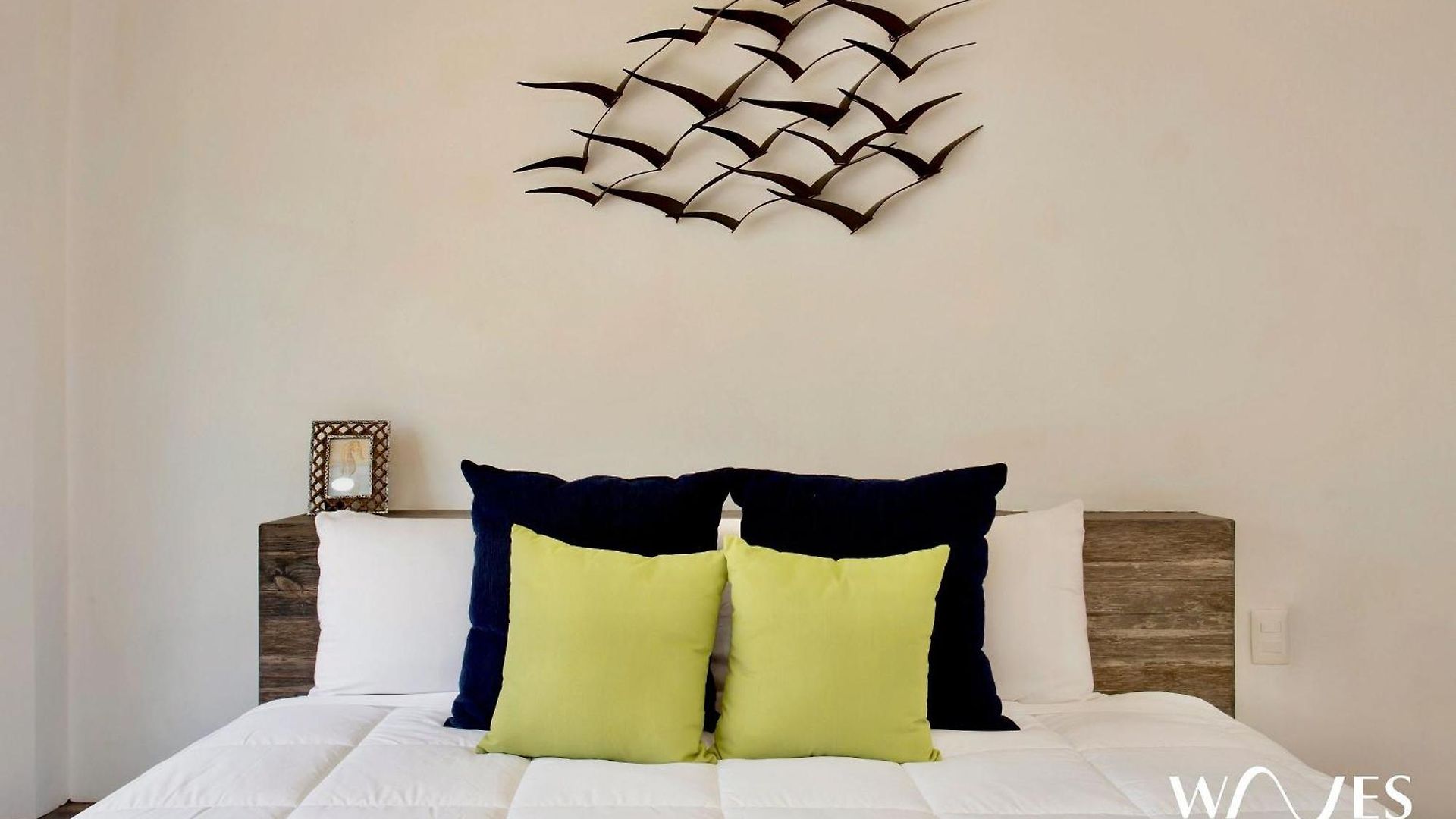4 Bedroom Spacious Exclusive Townhouse With Private Rooftop And Pool Navio By Waves Villa *
