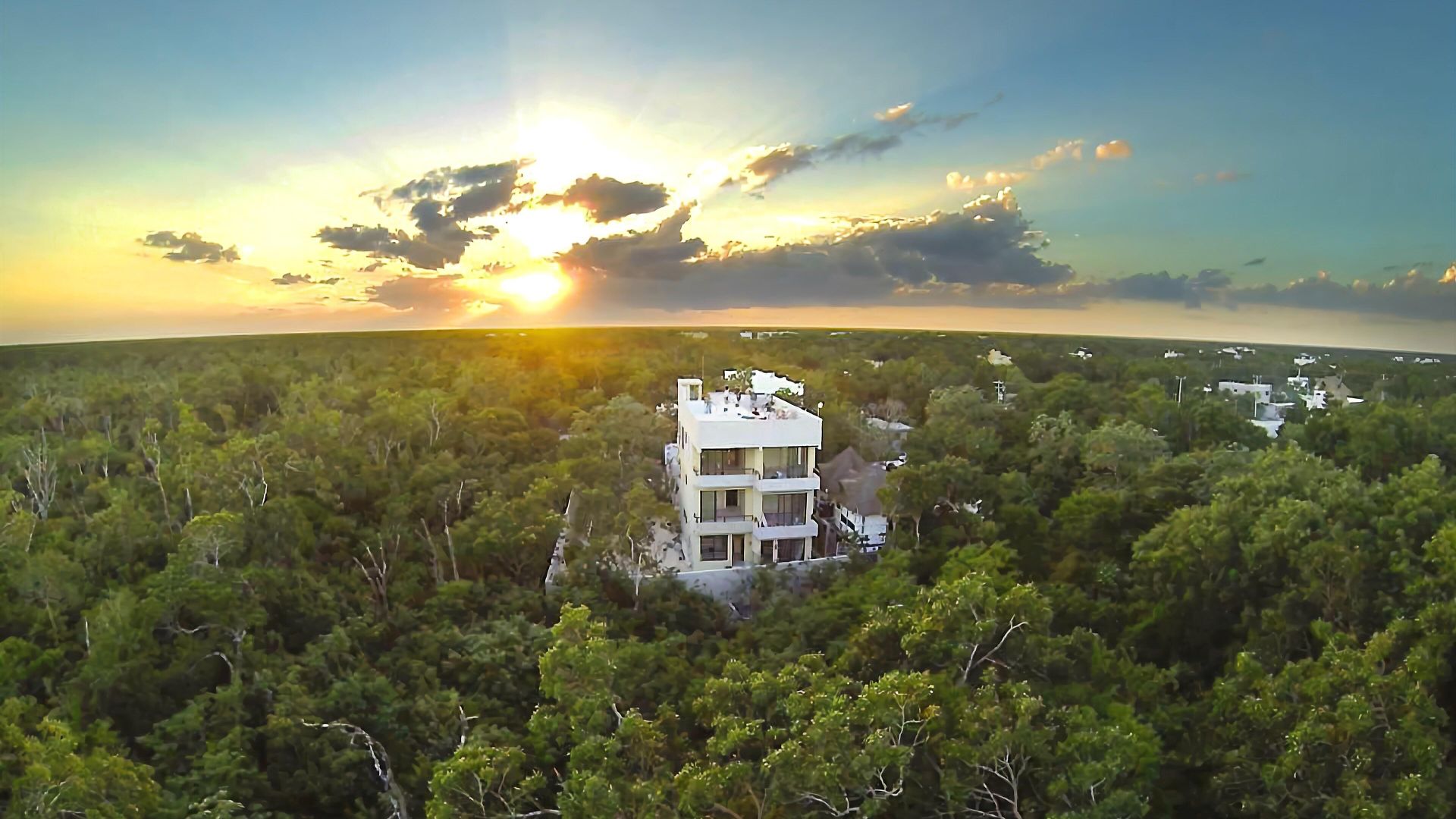 Los Amigos Tulum * Tulum
