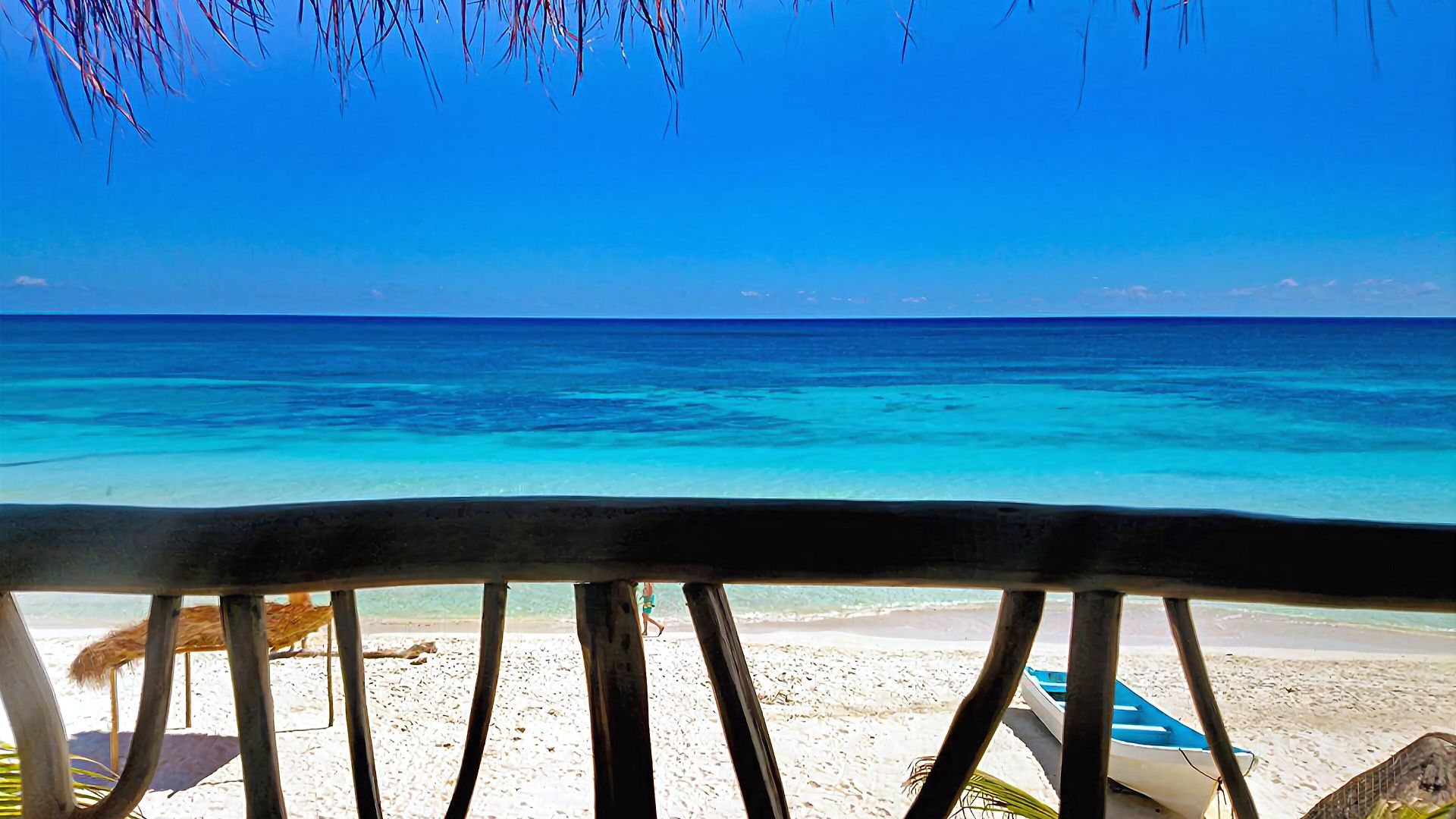 Hotel Alaya Beachfront