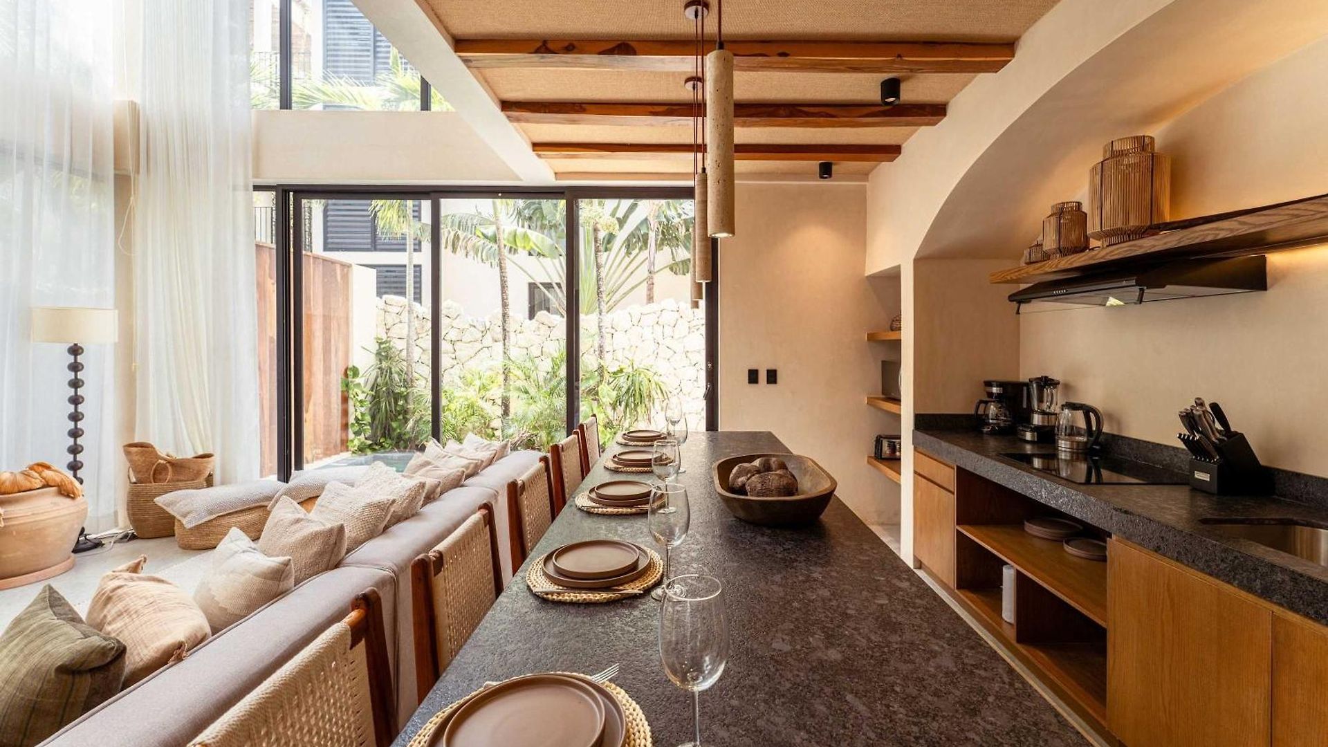 Villa Chic 3br - 2 Pools With Rooftop Pool Modern Boho Design *