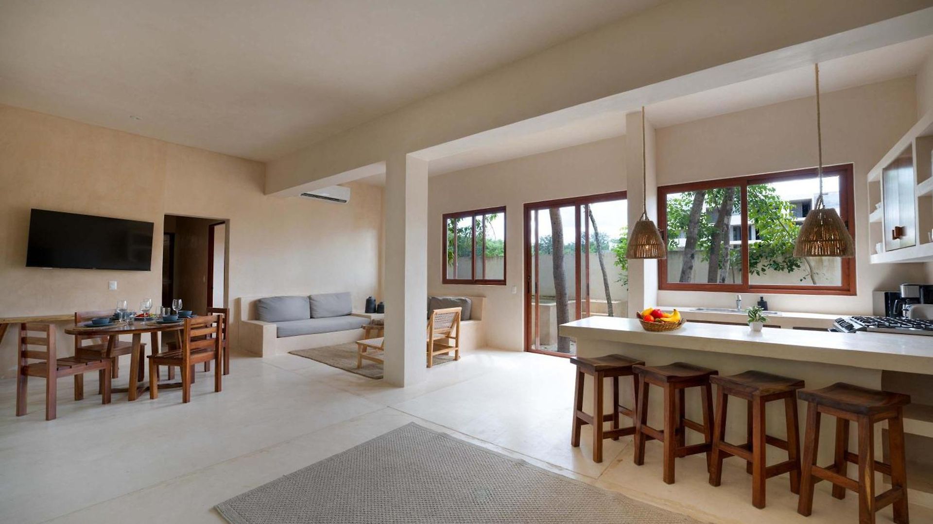 Luxe Ground-floor 3br Jungle Haven With Plunge Pool Holiday home *