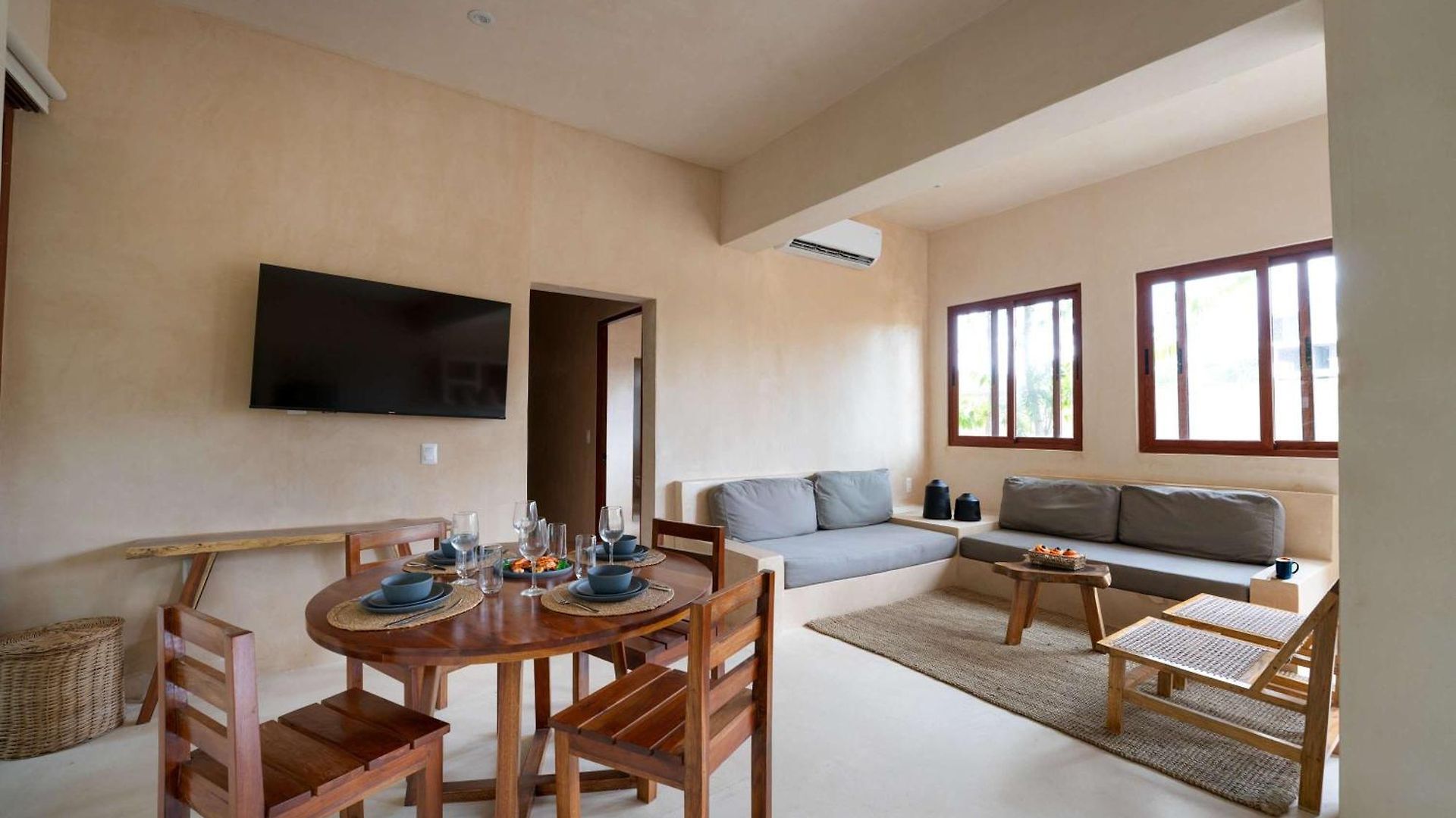 Luxe Ground-floor 3br Jungle Haven With Plunge Pool Holiday home *