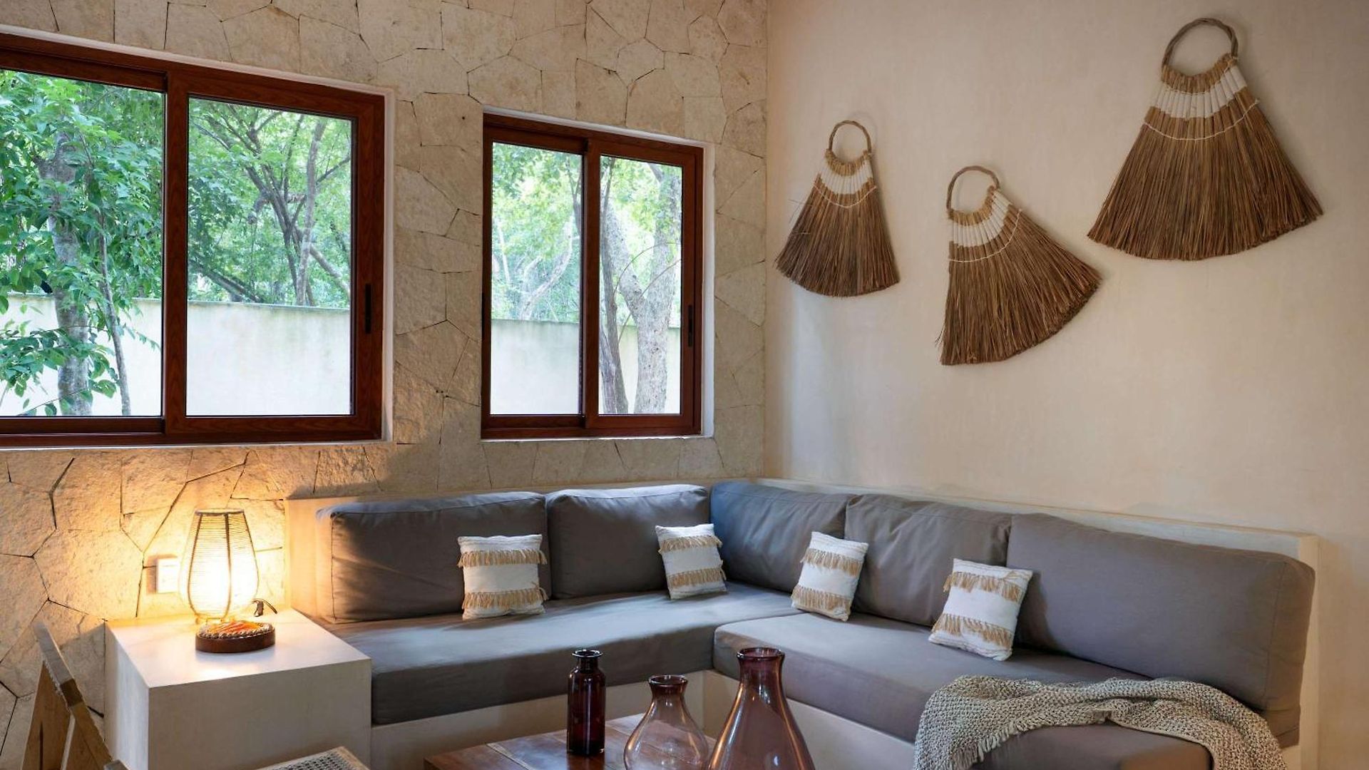 Holiday home Stylish Ground-floor 3br Haven With Luxe Plunge Pool