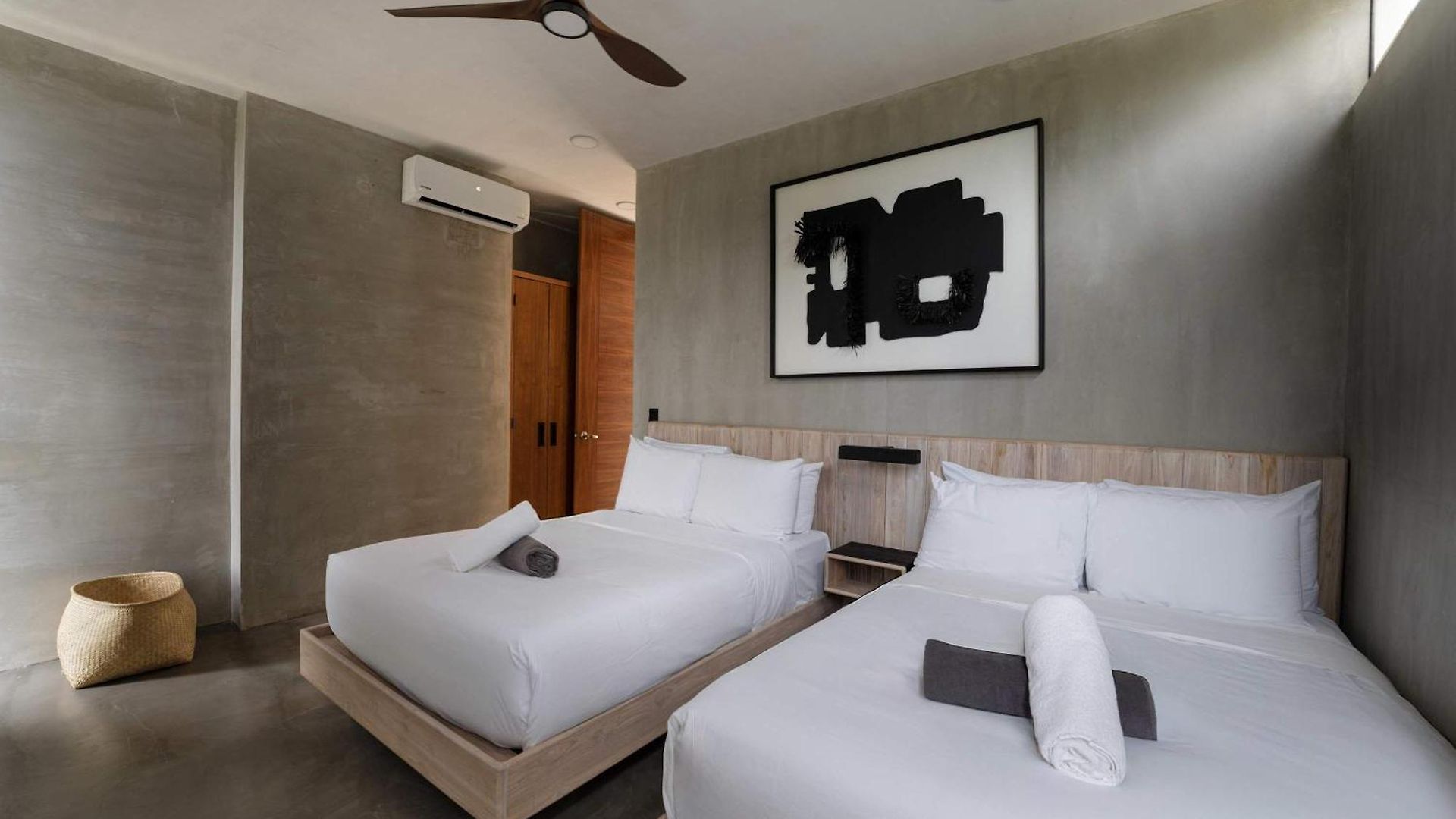 Luxury 4br In Limas Private Pool Villa