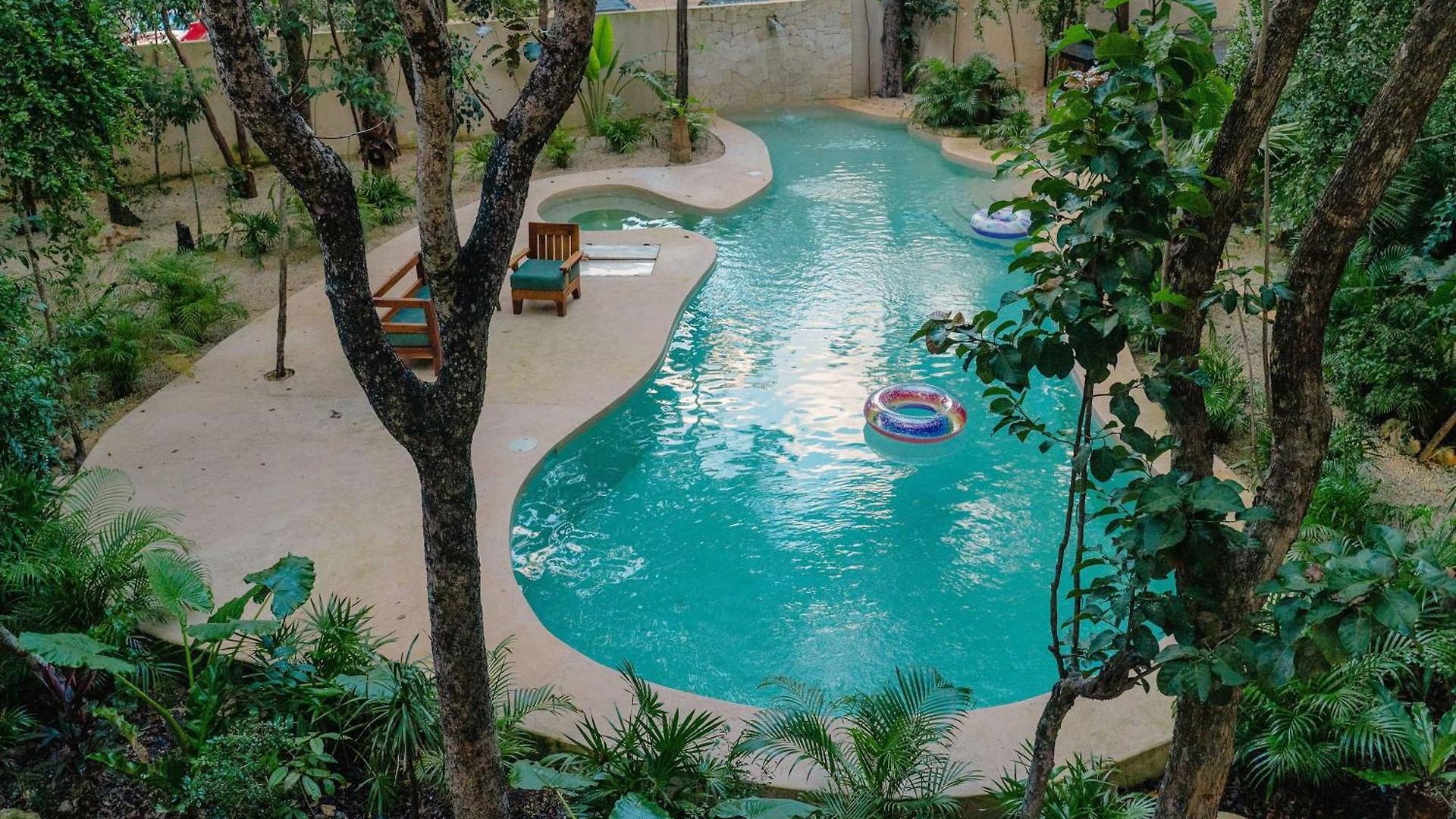 Luxe Ground-floor 3br Jungle Haven With Plunge Pool Holiday home