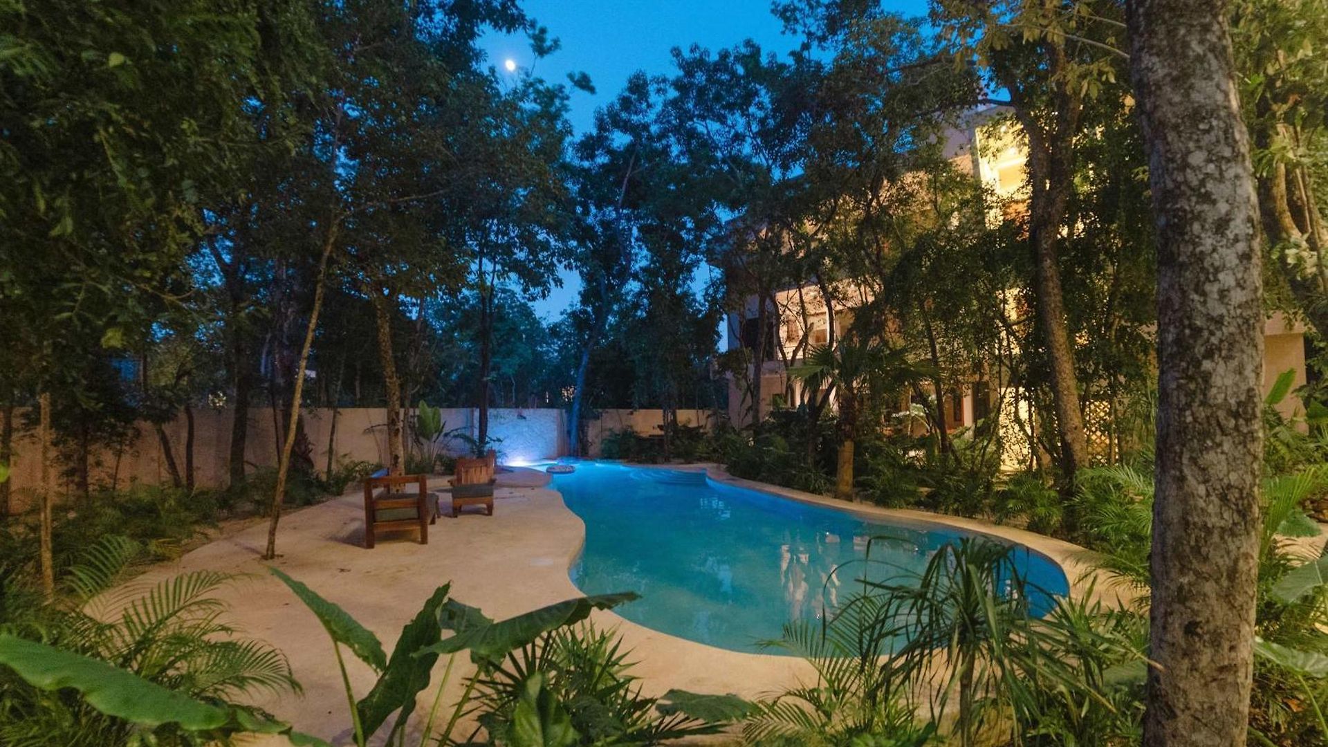 Holiday home Luxe Ground-floor 3br Jungle Haven With Plunge Pool *