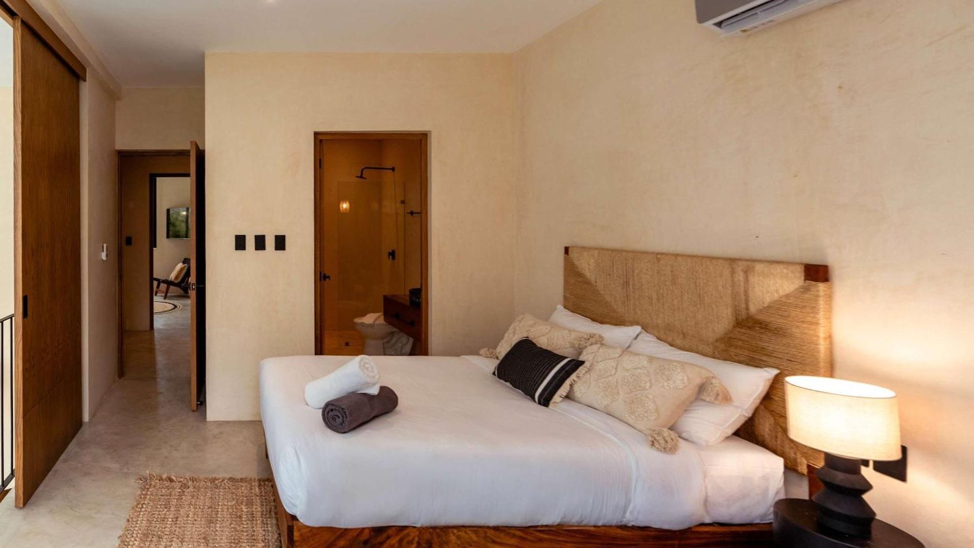 Luxe 3br - Two Private Pools Including Rooftop Modern Boho Style Villa *