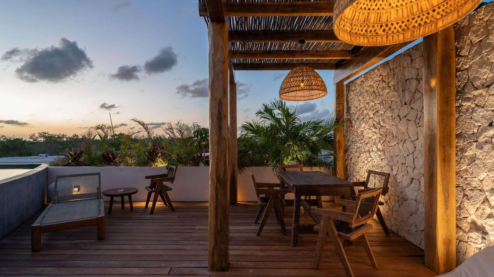 Villa Chic 3br - 2 Pools With Rooftop Pool Modern Boho Design *
