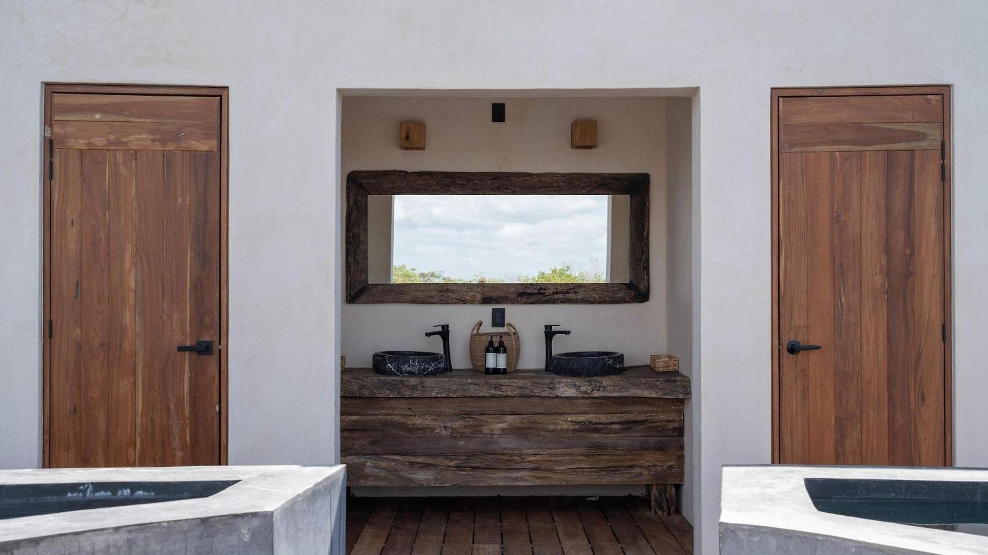 Luxe 3br - Two Private Pools Including Rooftop Modern Boho Style