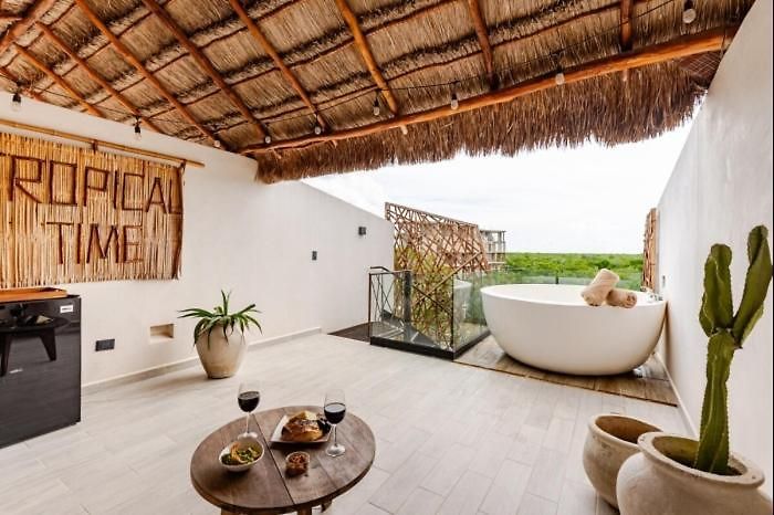 Ph Jade * Tulum