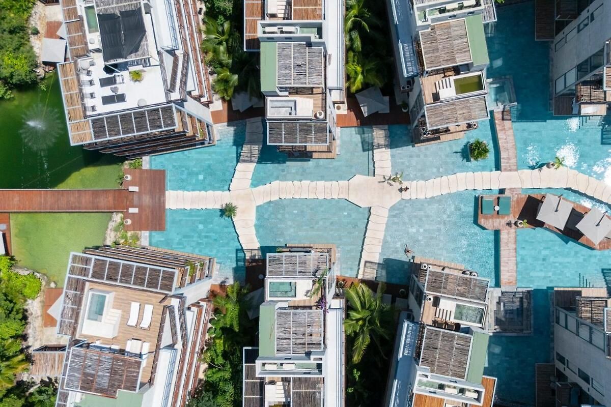 Modern With Pool Unbeatable Apartment