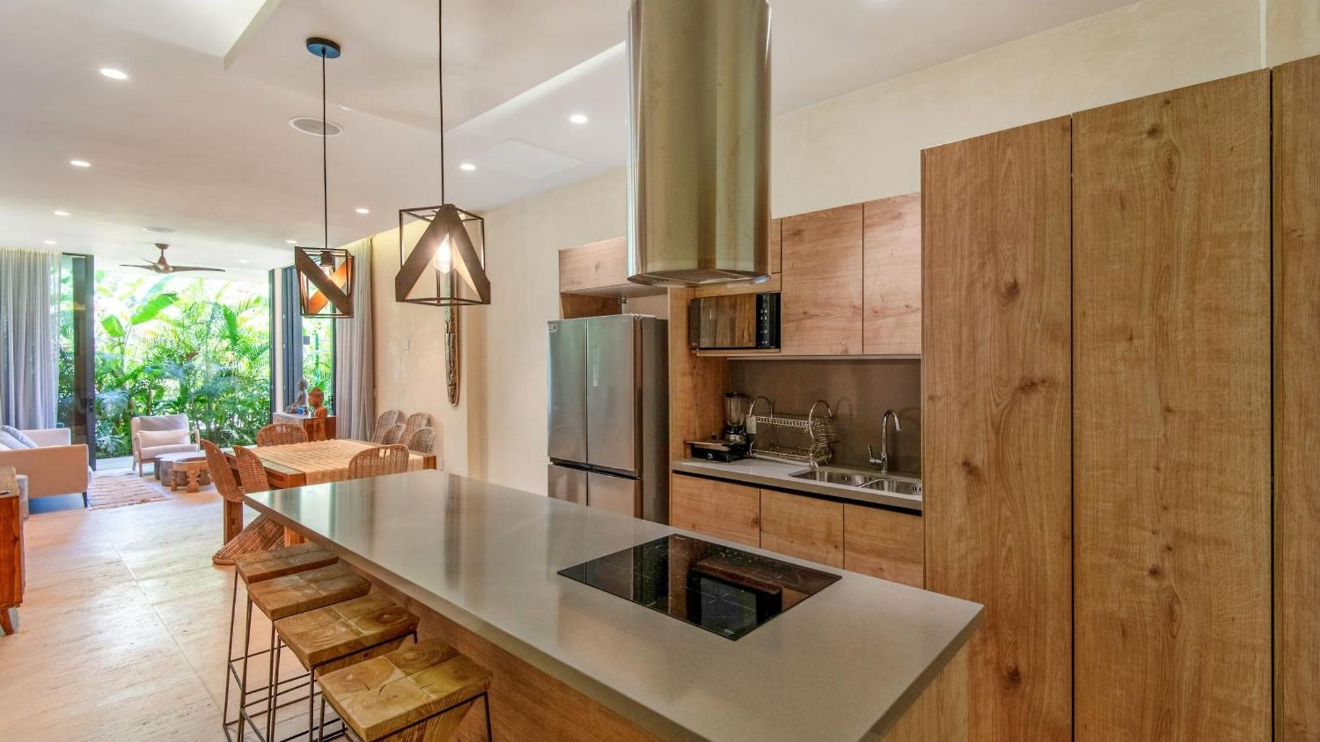 Apartment Modern Retreat With Private Garden And Jacuzzi Tulum