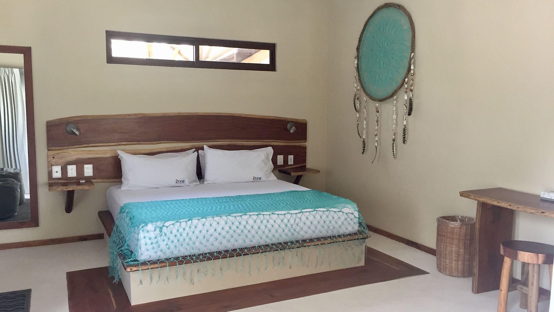 Dune Boutique Located At The Party Zone (adults Only) Hotel