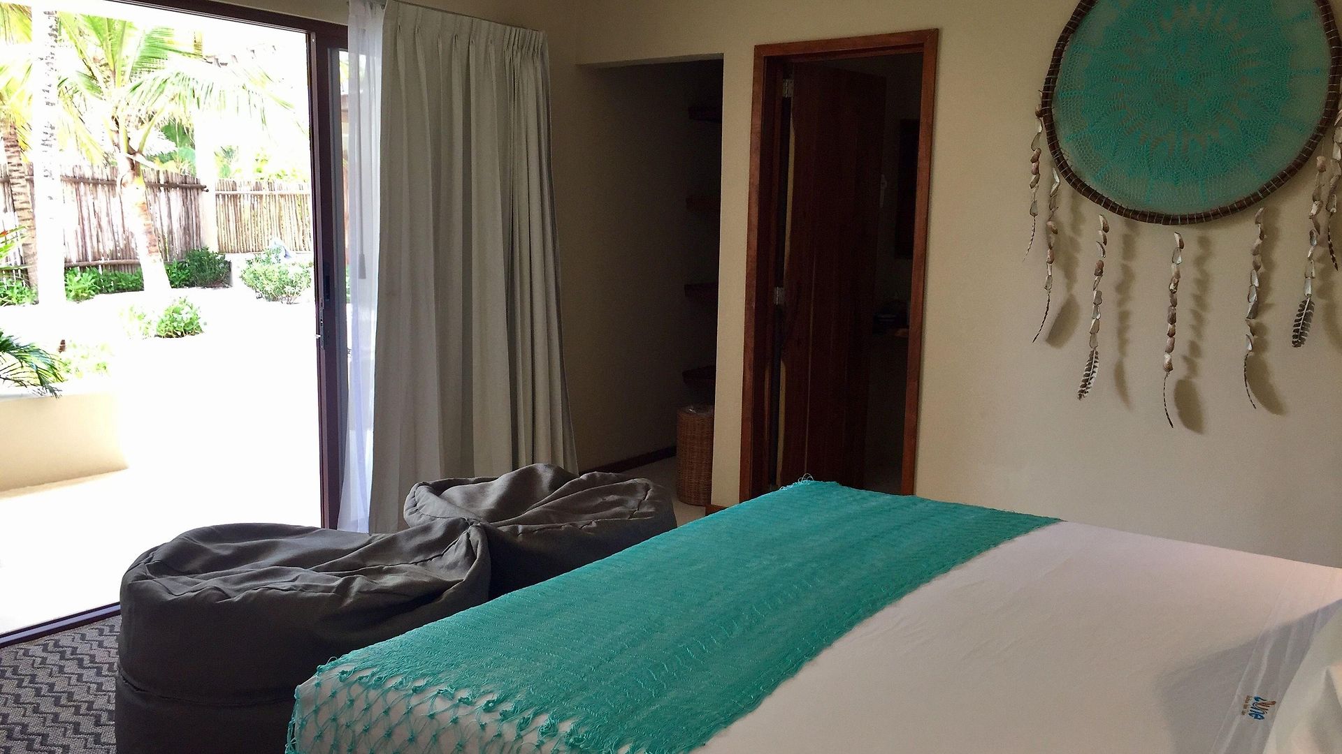 Dune Boutique Located At The Party Zone (adults Only) Hotel
