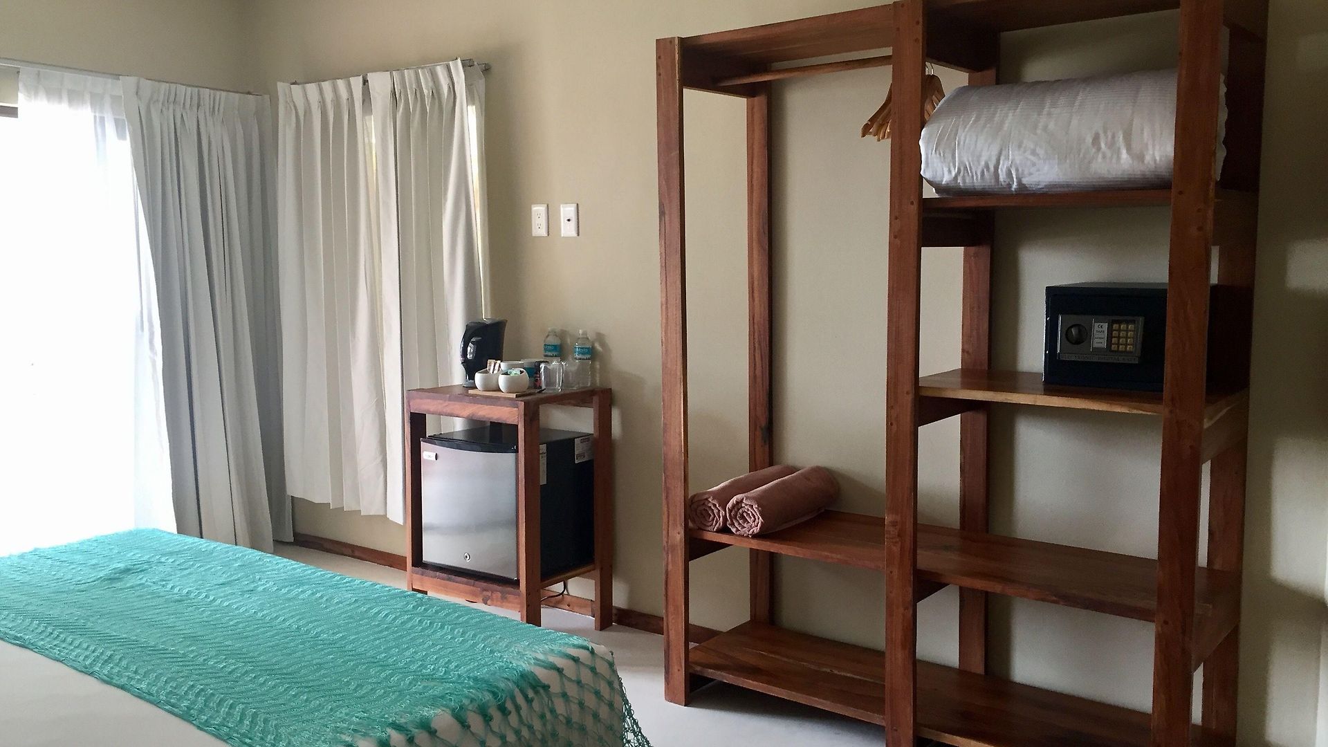 Hotel Dune Boutique Located At The Party Zone (adults Only)