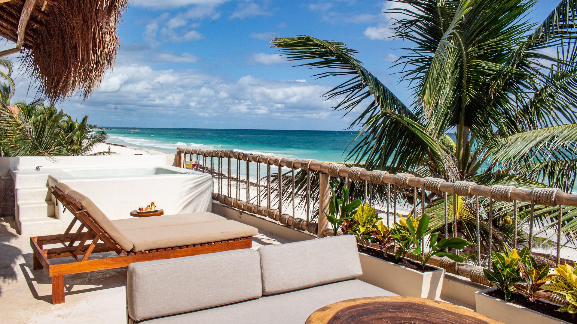 Dune Boutique Located At The Party Zone (adults Only) Tulum