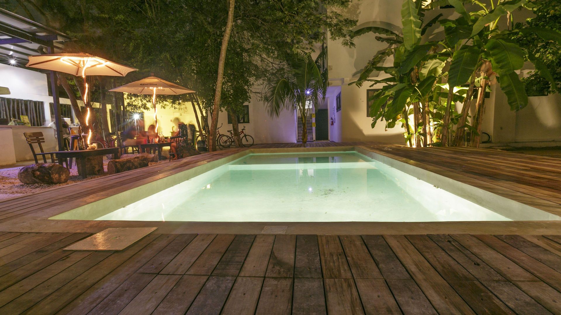Che & Bar Adults Only Hostal *