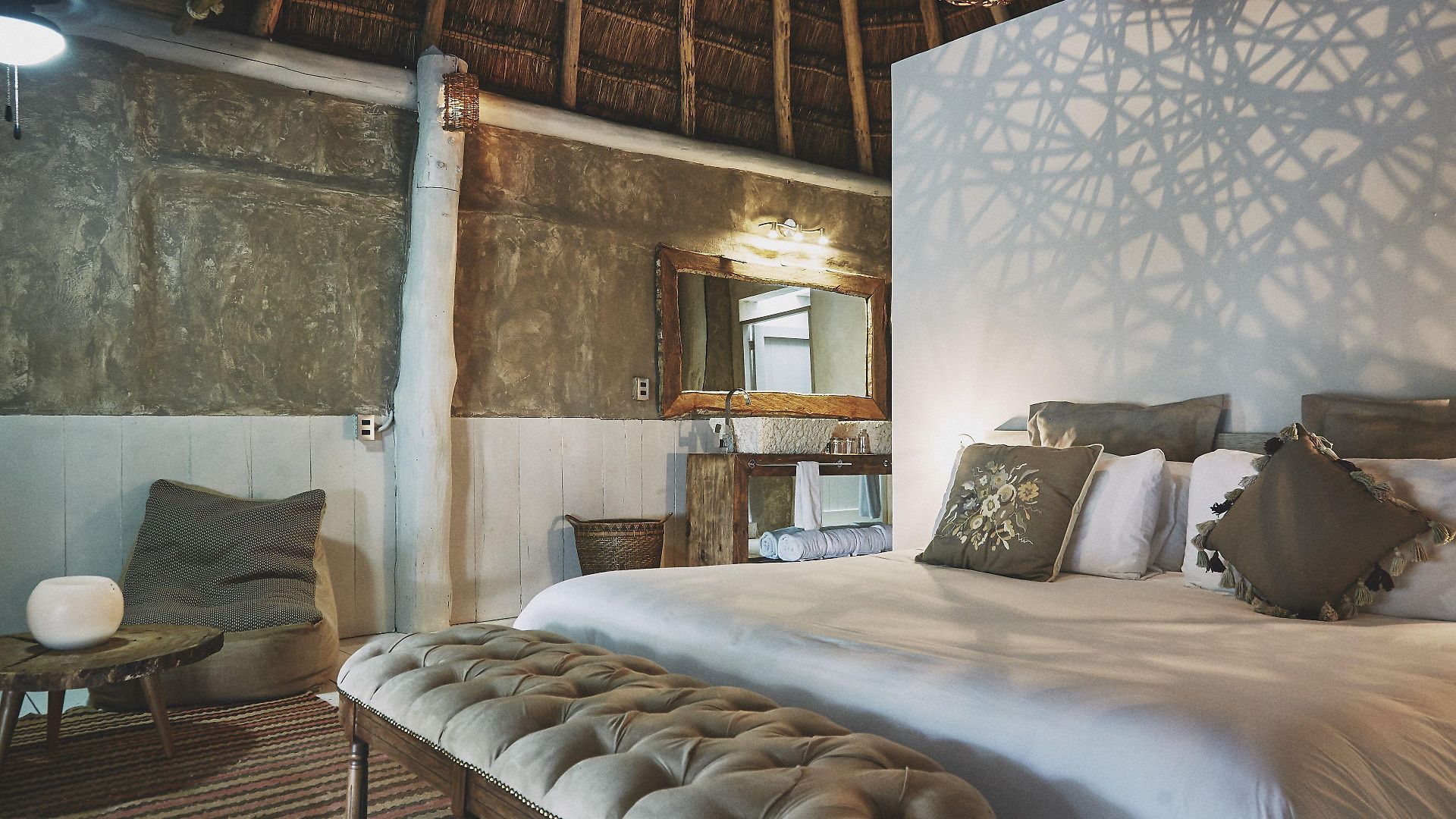 Nomade Temple Hotel