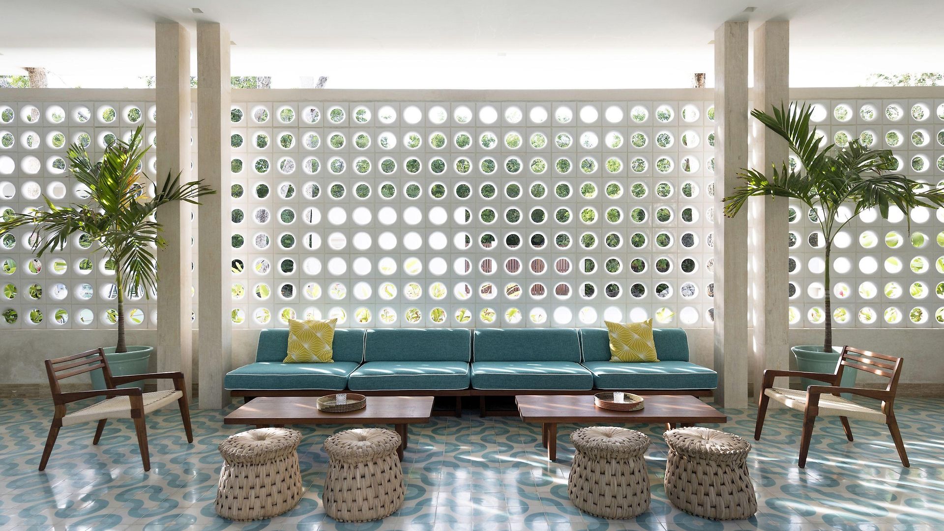 Tiki Tiki Hotel