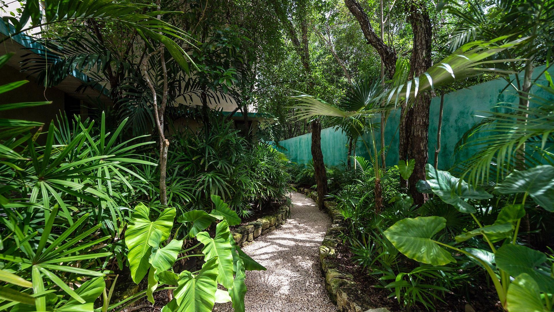 Hotel Tiki Tiki 4*