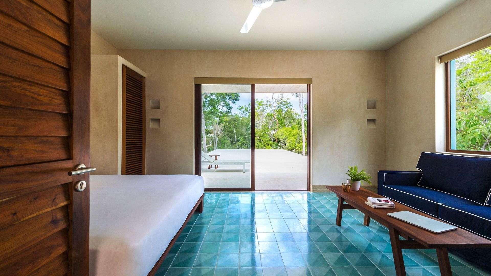Tiki Tiki Hotel