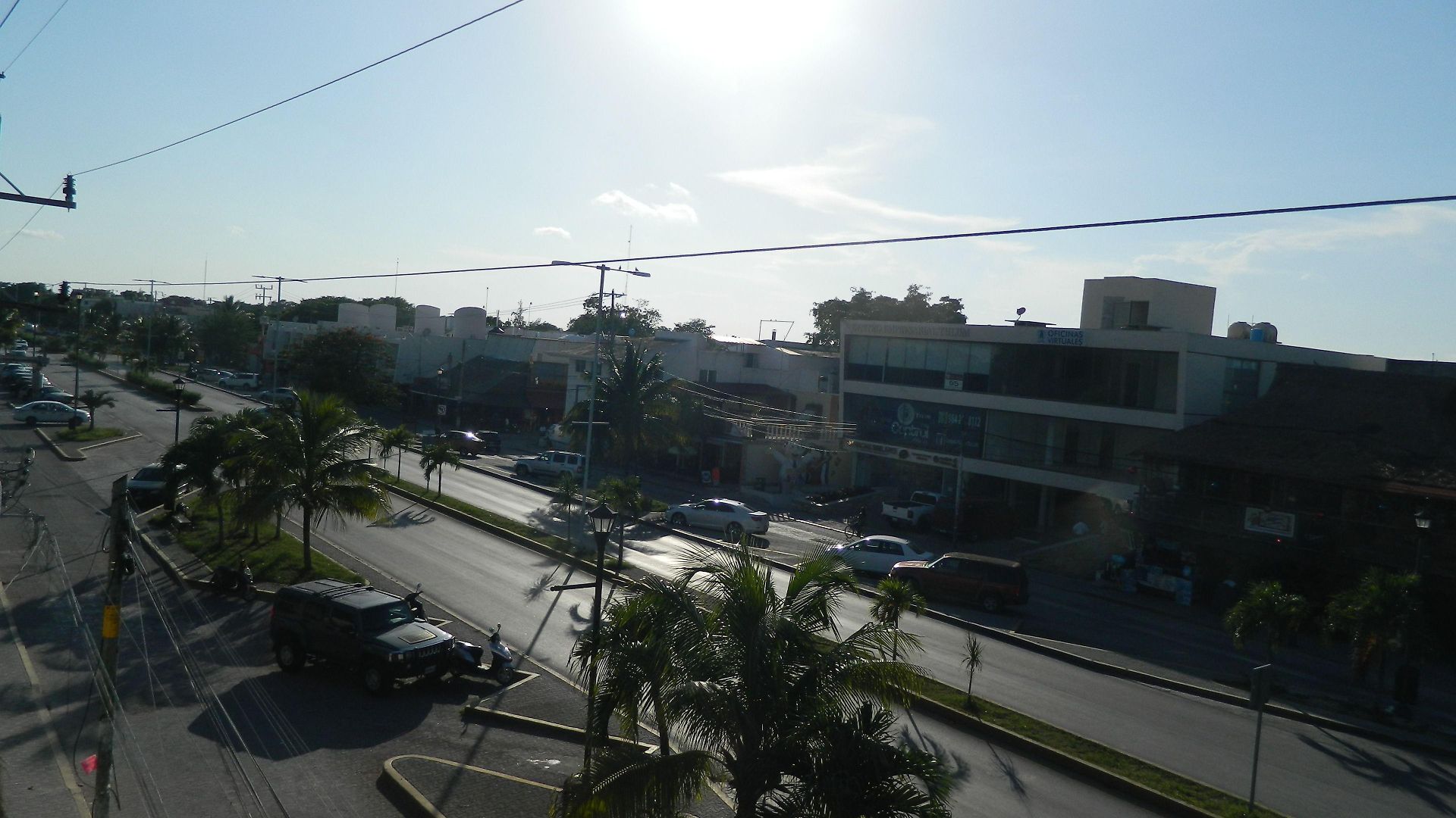 Emotion Avenida & Hostal *