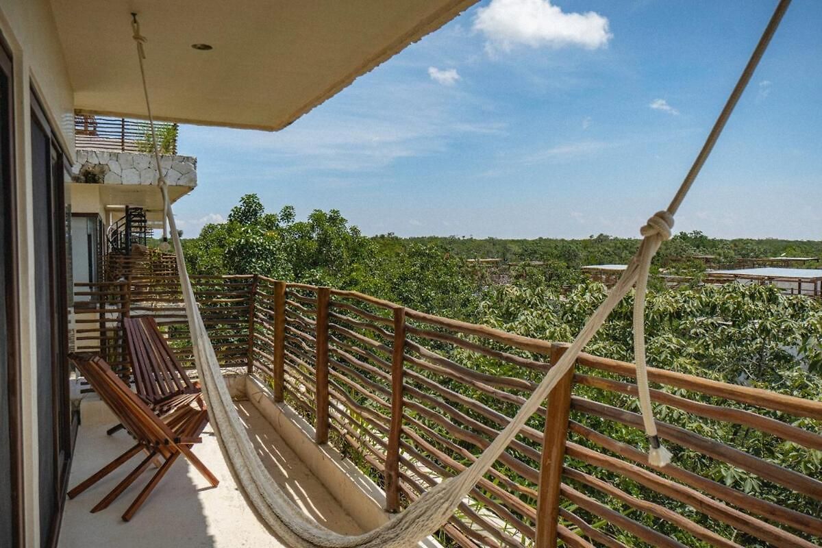 Jungle Heaven Penthouse Apartment
