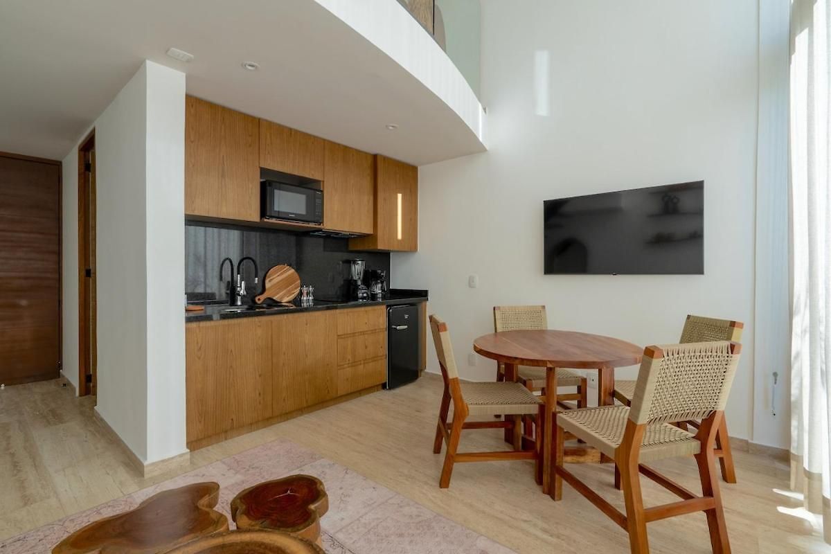 Apartment Jungle Loft Mistiq Garden 2 -skypool -gym -beach *