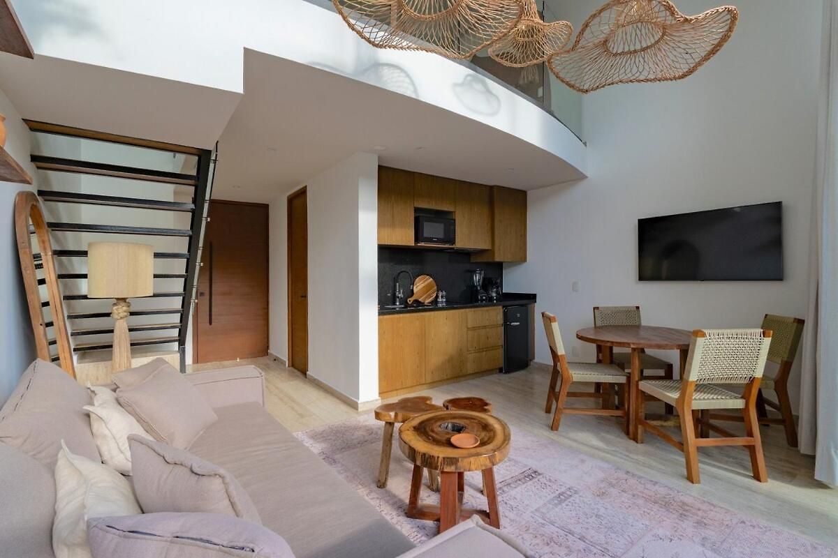 Jungle Loft Mistiq Garden 2 -skypool -gym -beach Apartment *