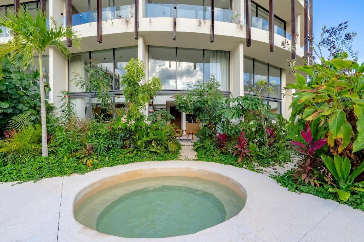 Jungle Loft Mistiq Garden 2 -skypool -gym -beach