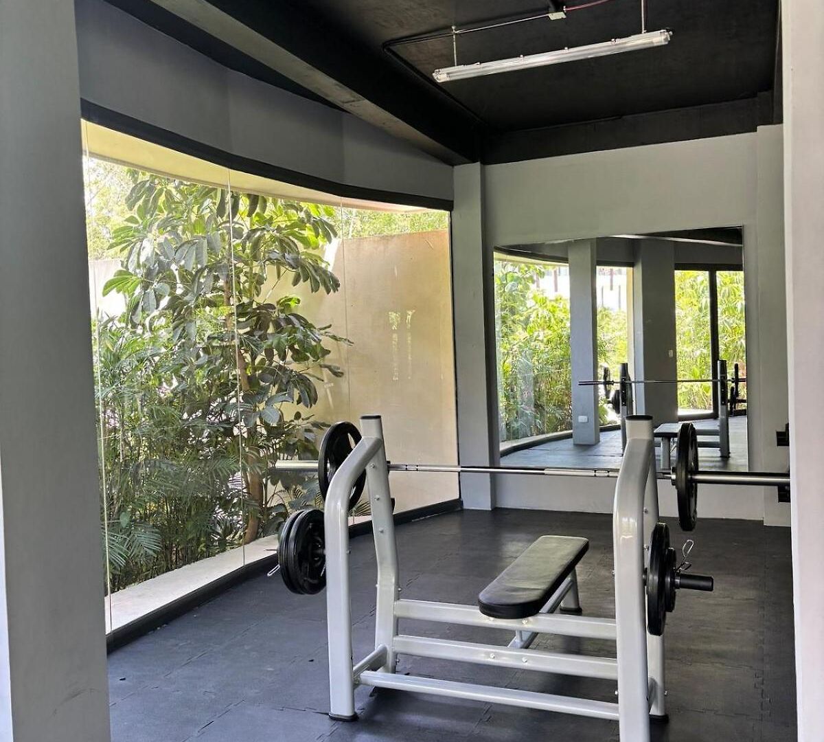 Jungle Loft Mistiq Garden 2 -skypool -gym -beach Apartment *