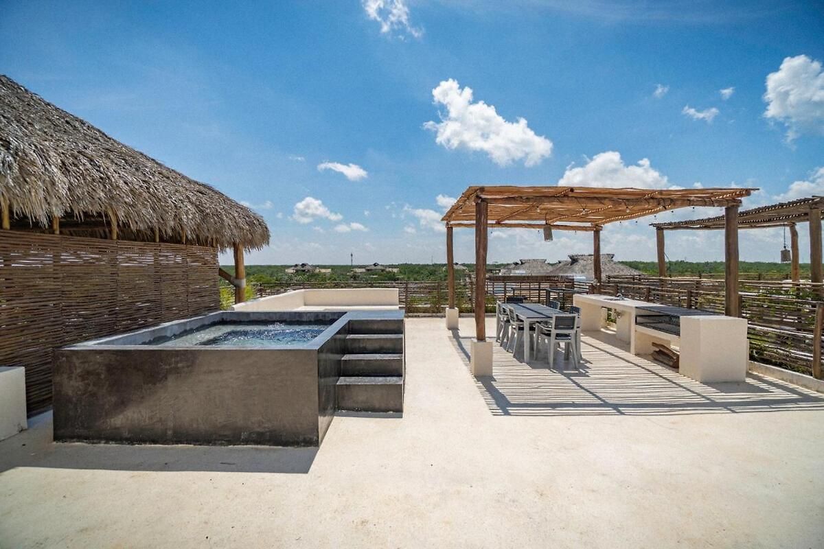 Jungle Heaven Penthouse *