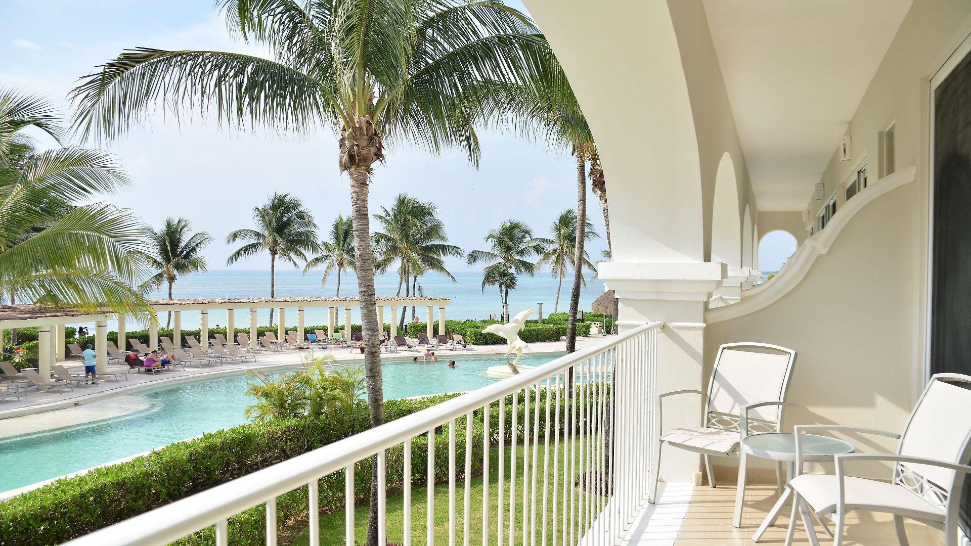 Dreams & Resort
